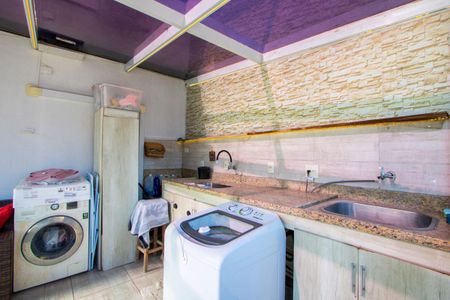 Apartamento à venda com 130m², 3 quartos e 1 vaga Apartamento à venda com 130m², 3 quartos e 1 vagaÁrea de serviço/Cobertura