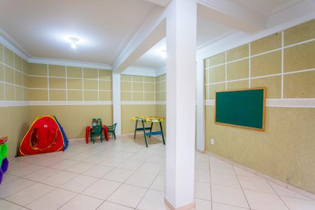 Apartamento à venda com 130m², 3 quartos e 1 vaga Apartamento à venda com 130m², 3 quartos e 1 vagaÁrea comum - Brinquedoteca