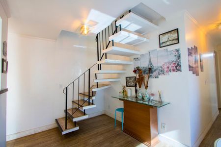 Sala 1 de apartamento à venda com 3 quartos, 130m² em Parque Sao Vicente, Santo André