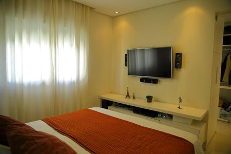 Apartamento à venda com 123m², 3 quartos e 2 vagasSuíte 