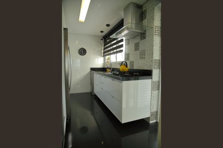 Apartamento à venda com 123m², 3 quartos e 2 vagasCozinha 