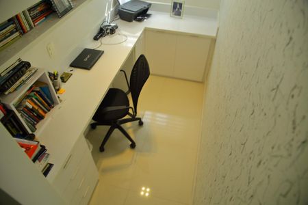 Apartamento à venda com 123m², 3 quartos e 2 vagasEscritório  (Sala) 