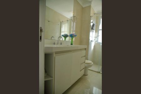 Apartamento à venda com 123m², 3 quartos e 2 vagasBanheiro Social 