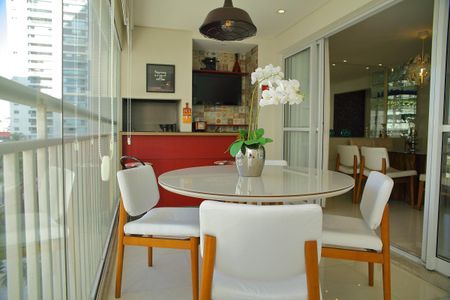 Apartamento à venda com 123m², 3 quartos e 2 vagasVaranda Gourmet da Sala 