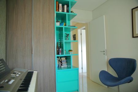 Apartamento à venda com 123m², 3 quartos e 2 vagasQuarto 2 