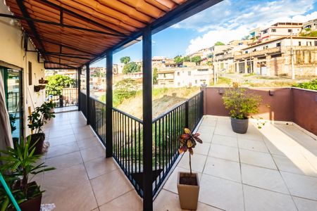 Varanda de apartamento para alugar com 2 quartos, 72m² em Evereste, Ribeirão das Neves