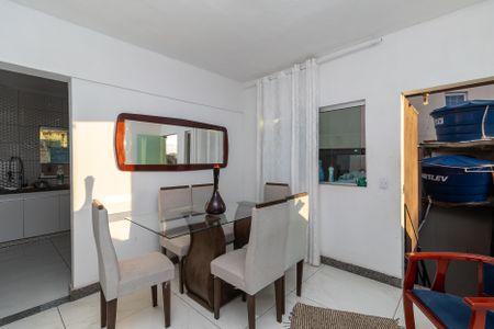 Apartamento para alugar com 72m², 2 quartos e sem vagaSala de Jantar