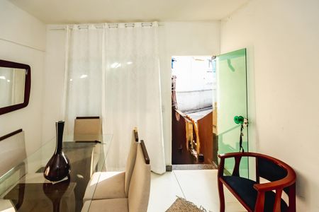 Apartamento para alugar com 72m², 2 quartos e sem vagaSala de Jantar