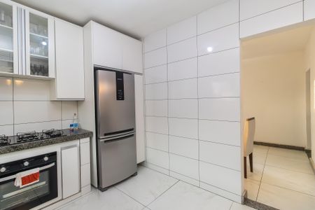 Apartamento para alugar com 72m², 2 quartos e sem vagaCozinha