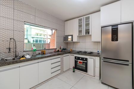 Apartamento para alugar com 72m², 2 quartos e sem vagaCozinha