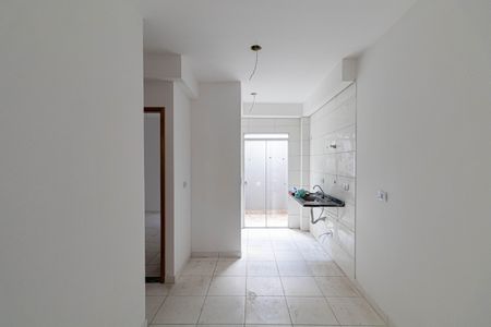 Apartamento à venda com 45m², 2 quartos e sem vagaSala e Cozinha 