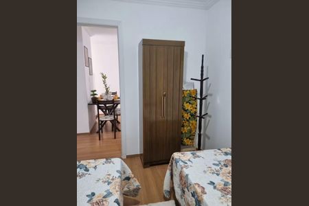 Sala de apartamento para alugar com 2 quartos, 48m² em Santa Cruz, Rio de Janeiro