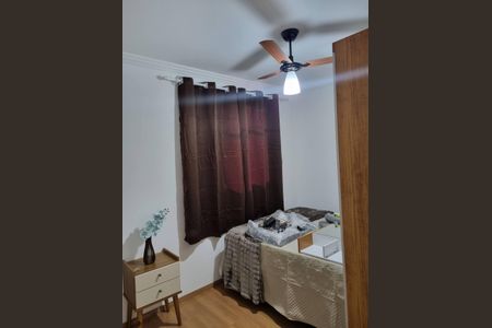 Quarto de apartamento para alugar com 2 quartos, 48m² em Santa Cruz, Rio de Janeiro