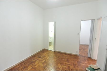 Apartamento para alugar com 97m², 2 quartos e 1 vaga Apartamento para alugar com 97m², 2 quartos e 1 vagaSuíte