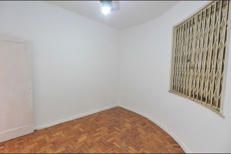 Apartamento para alugar com 97m², 2 quartos e 1 vaga Apartamento para alugar com 97m², 2 quartos e 1 vagaQuarto