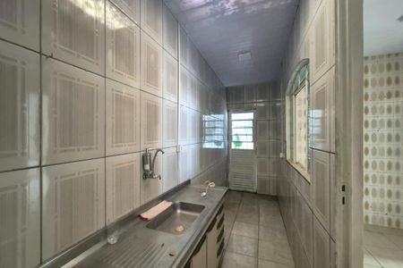 Casa à venda com 200m², 3 quartos e 2 vagas Casa à venda com 200m², 3 quartos e 2 vagasCozinha