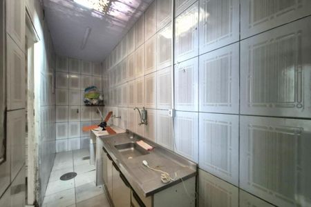 Casa à venda com 200m², 3 quartos e 2 vagas Casa à venda com 200m², 3 quartos e 2 vagasCozinha