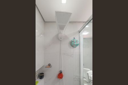 Casa à venda com 325m², 4 quartos e 4 vagas Casa à venda com 325m², 4 quartos e 4 vagasBanheiro da Suíte 2