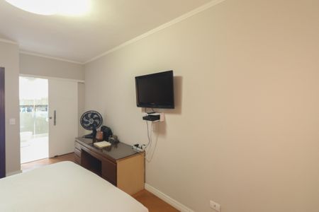 Casa à venda com 325m², 4 quartos e 4 vagas Casa à venda com 325m², 4 quartos e 4 vagasSuíte 1