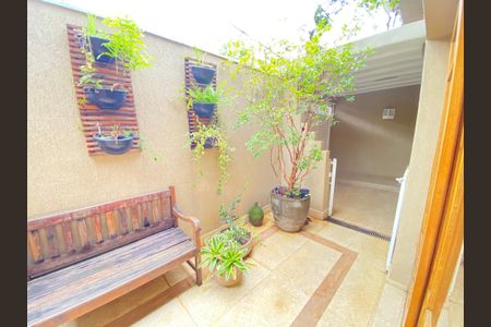 Casa para alugar com 2 quartos, 120m² em Jardim Santo Amaro, São Paulo