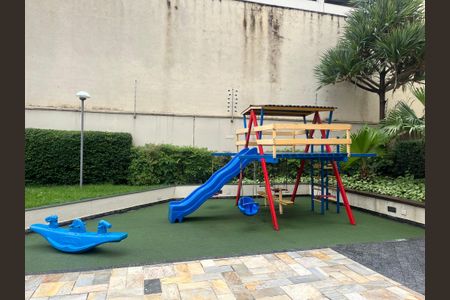 Apartamento para alugar com 84m², 3 quartos e 2 vagasÁrea comum - Playground