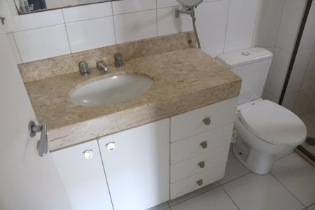 Apartamento para alugar com 84m², 3 quartos e 2 vagasBanheiro 1