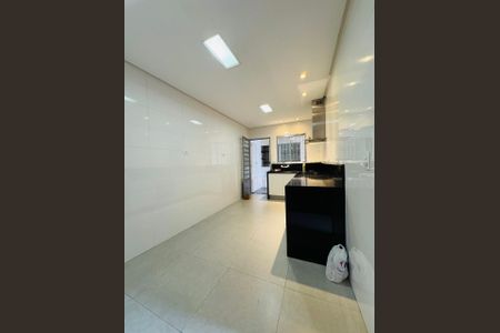 Casa para alugar com 3 quartos, 112m² em Jardim Copacabana, São Bernardo do Campo