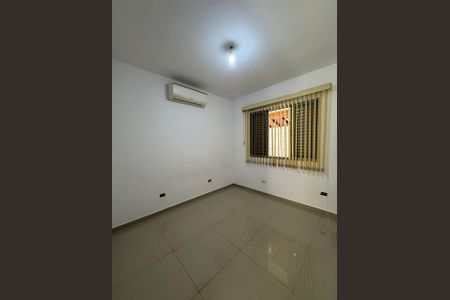 Quarto de casa para alugar com 3 quartos, 112m² em Jardim Copacabana, São Bernardo do Campo
