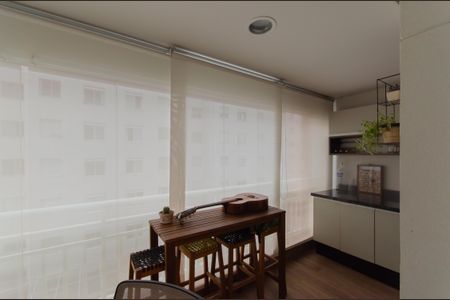 Apartamento à venda com 45m², 1 quarto e 1 vaga Apartamento à venda com 45m², 1 quarto e 1 vagaVaranda