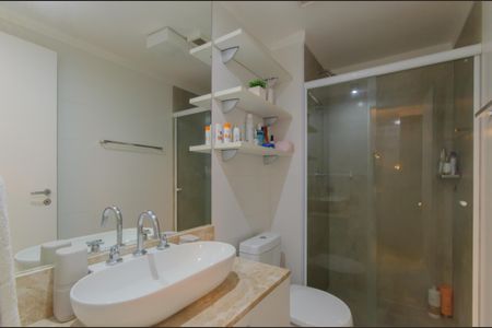 Apartamento à venda com 45m², 1 quarto e 1 vaga Apartamento à venda com 45m², 1 quarto e 1 vagaBanheiro