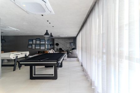 Studio para alugar com 35m², 1 quarto e sem vaga Studio para alugar com 35m², 1 quarto e sem vagaEspaço de Jogos