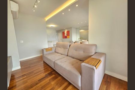 Apartamento à venda com 116m², 3 quartos e 4 vagasSala
