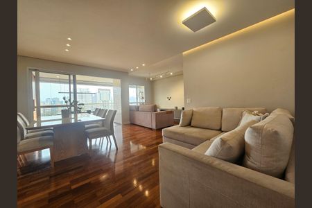Apartamento à venda com 116m², 3 quartos e 4 vagasSala