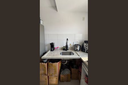 Cozinha de apartamento para alugar com 2 quartos, 38m² em Jardim Vila Rica, Santo André