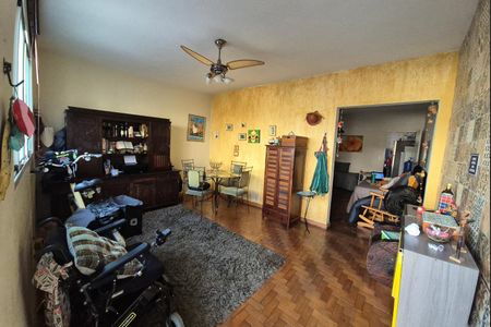 Casa para alugar com 145m², 5 quartos e 3 vagas Casa para alugar com 145m², 5 quartos e 3 vagasSala 2