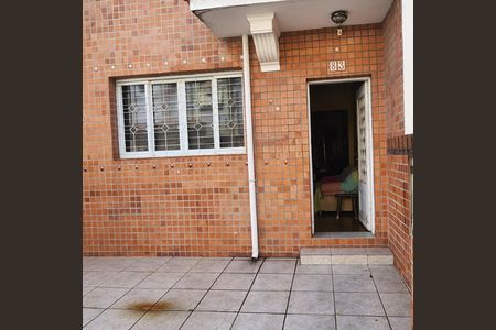 Fachada de casa para alugar com 5 quartos, 145m² em Mirandópolis, São Paulo