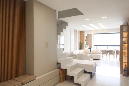 Apartamento à venda com 328m², 4 quartos e 2 vagasSala