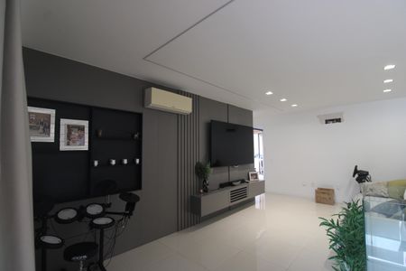 Apartamento à venda com 328m², 4 quartos e 2 vagasTerraço - Sala