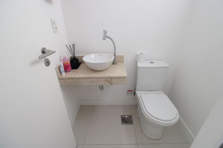 Apartamento à venda com 328m², 4 quartos e 2 vagasLavabo 2