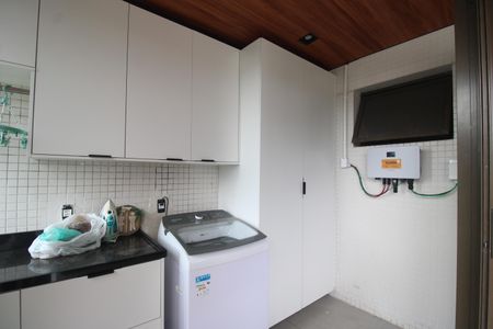 Apartamento à venda com 328m², 4 quartos e 2 vagasTerraço - Área de serviço