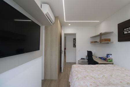 Apartamento à venda com 328m², 4 quartos e 2 vagasSuíte 1