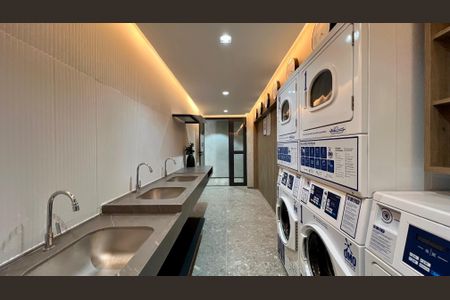 Studio para alugar com 25m², 1 quarto e sem vaga Studio para alugar com 25m², 1 quarto e sem vagaLavanderia
