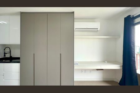 Studio para alugar com 25m², 1 quarto e sem vaga Studio para alugar com 25m², 1 quarto e sem vagaStudio