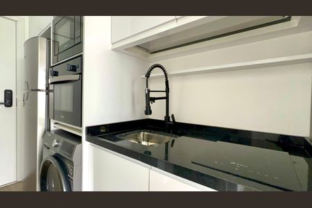 Studio para alugar com 25m², 1 quarto e sem vaga Studio para alugar com 25m², 1 quarto e sem vagaCozinha