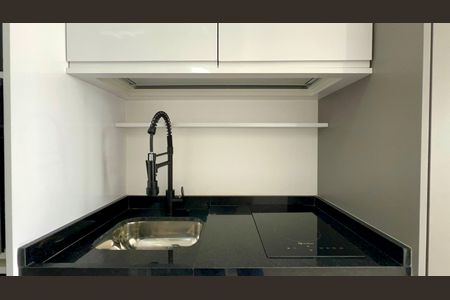 Studio para alugar com 25m², 1 quarto e sem vaga Studio para alugar com 25m², 1 quarto e sem vagaCozinha