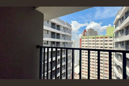 Varanda de kitnet/studio para alugar com 1 quarto, 26m² em Pinheiros, São Paulo