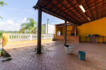 Casa à venda com 500m², 3 quartos e 10 vagas Casa à venda com 500m², 3 quartos e 10 vagasChurrasqueira