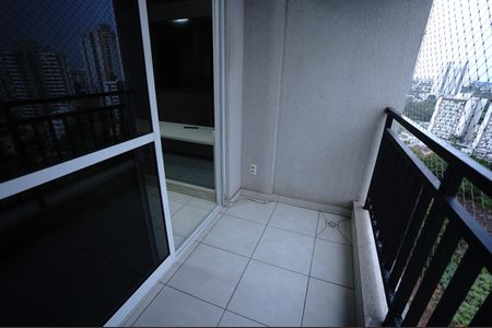 Apartamento para alugar com 66m², 3 quartos e 2 vagas