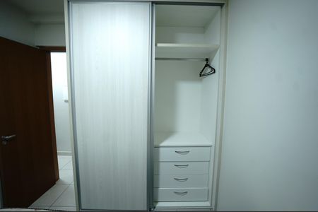 Apartamento para alugar com 66m², 3 quartos e 2 vagas