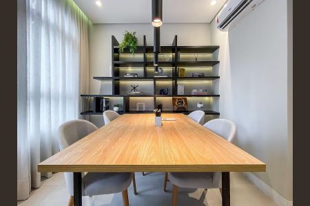 Apartamento à venda com 28m², 1 quarto e 1 vagaÁrea comum